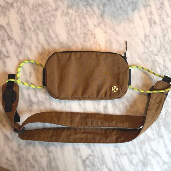 Lululemon Handbags - Lululemon Everywhere Belt Bag in Brown